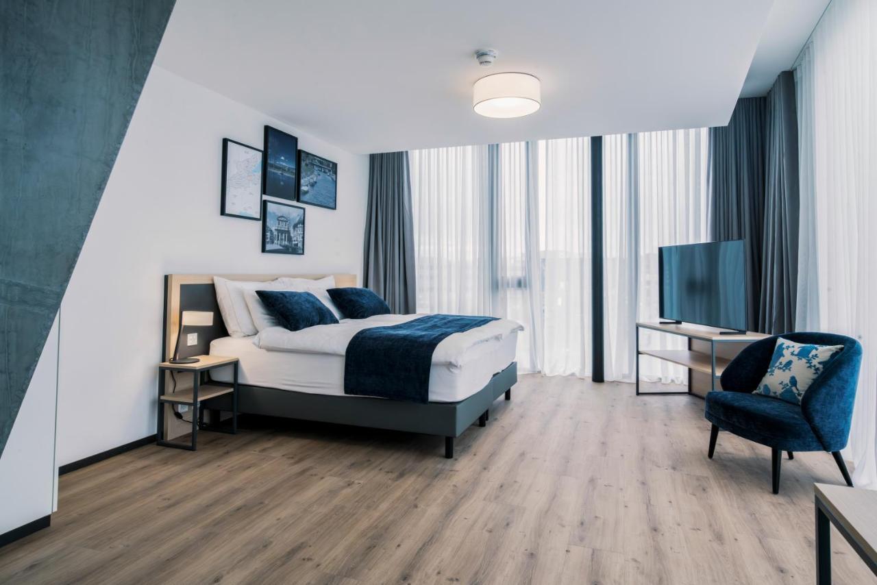 Yparc Hotel Ивердон-ле-Бен Экстерьер фото